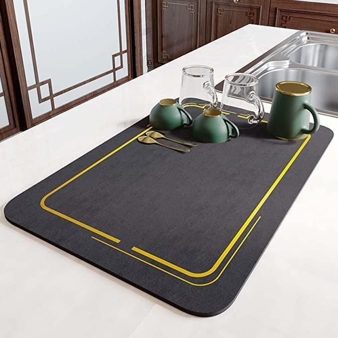 Premium Quick Dry Kitchen Mat – Ultra Absorbent Anti-Skid Floor Rug